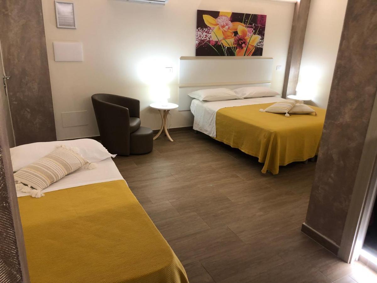 Donnarosahome Oliveri